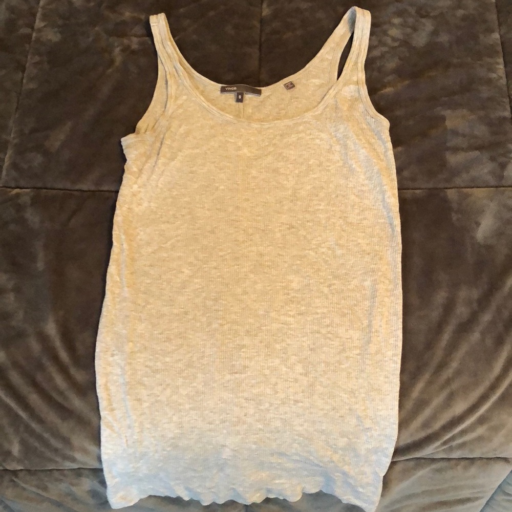 Grey tank top